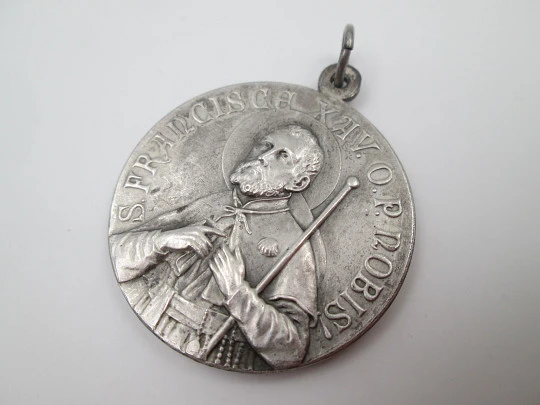 Saint Francis of Assisi and Immaculate Conception medal. Silver plated metal. 1950's