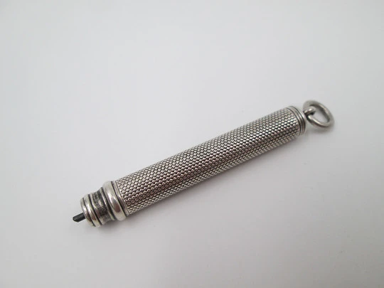 Sampson Mordan mechanical propelling twist pencil. Sterling silver. 1890's. England