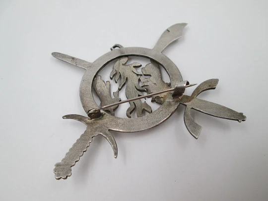 San Joan de Boatella (Valencia) brotherhood pin brooch. Silver plated metal. 1970's