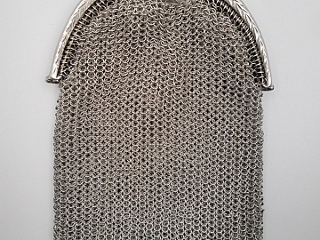 mesh finger bag silver fringes and balls chain 1920's