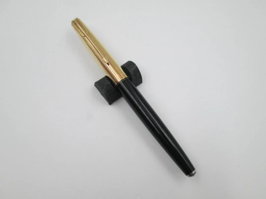 Soffer 31 fountain pen. Gold plated cap and black plastic barrel. Aerometric filler. 1960's