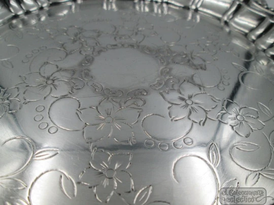 Sterling silver salver / centerpiece. Shells and flowers. 1970's