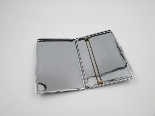 Sylva (Emu) gentleman cigarette case. Chromed metal. Map of the British Isles. 1950's