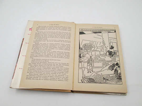 The metal island illustrated youth book. Heroes selection. Bruguera publisher. 1968