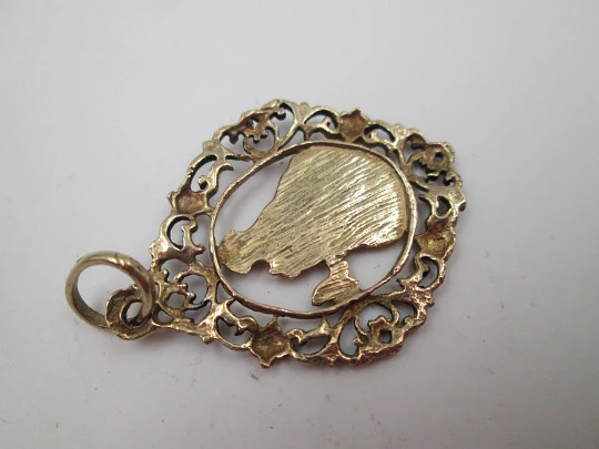 Virgin with child openwork medal. Sterling silver & vermeil. Vegetable edge. Ring. 1970's