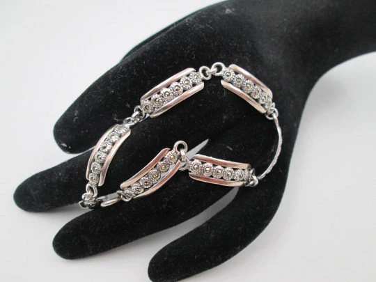 Women's bracelet. Sterling silver & gold details. Marcasite flowers. Europe. 1970's