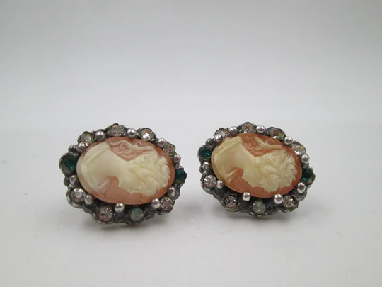 Women's cameo earrings. Sterling silver. White and green stones. French clasp. 1980's