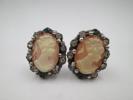 Women's cameo earrings. Sterling silver. White and green stones. French clasp. 1980's