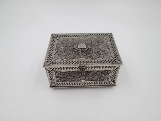 Women's filigree jewelry box. 925 sterling silver. Vegetable motifs. Spain. 1970's