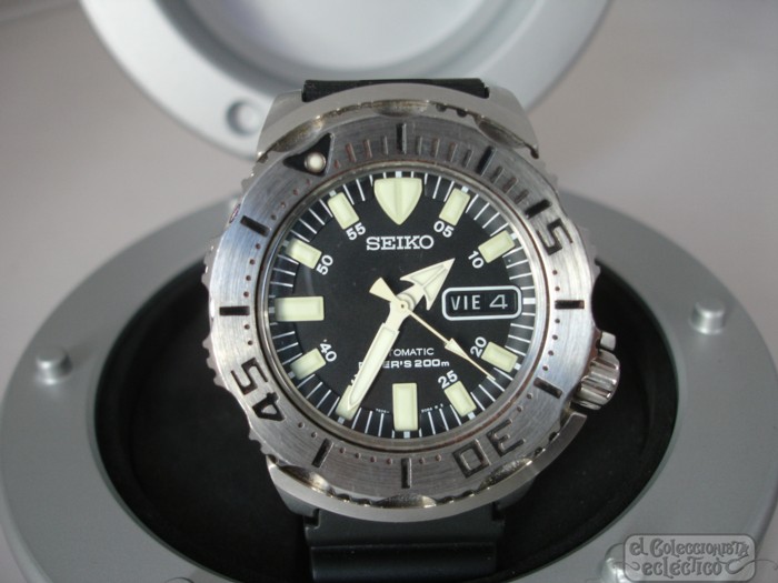 seiko automatic stainless steel